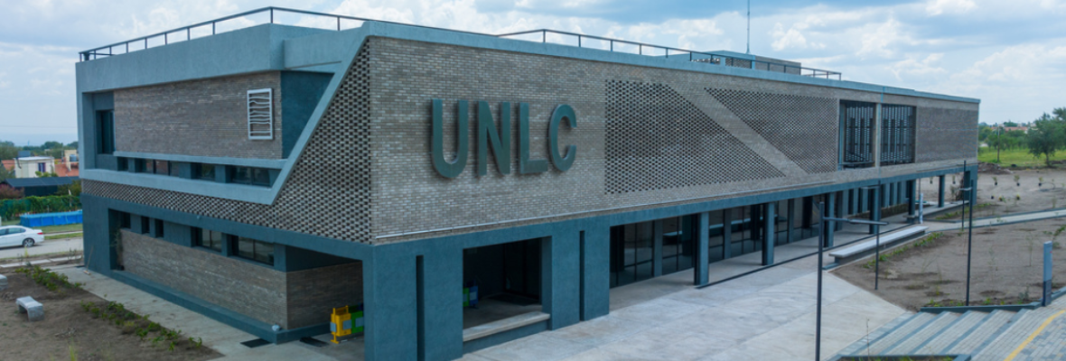 011-UNLC_merlo